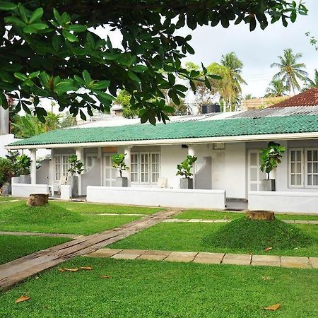 Mirissa Bay Resort Exteriör bild